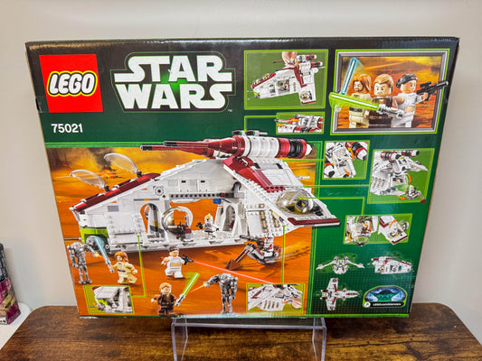 LEGO Star Wars Episode II Republic Gunship 75021 New in Sealed Box