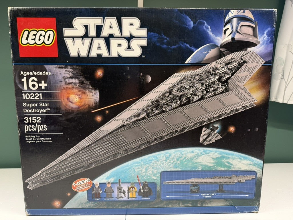LEGO Star Wars Super Star Destroyer UCS 10221 New In Sealed Box Good Condition