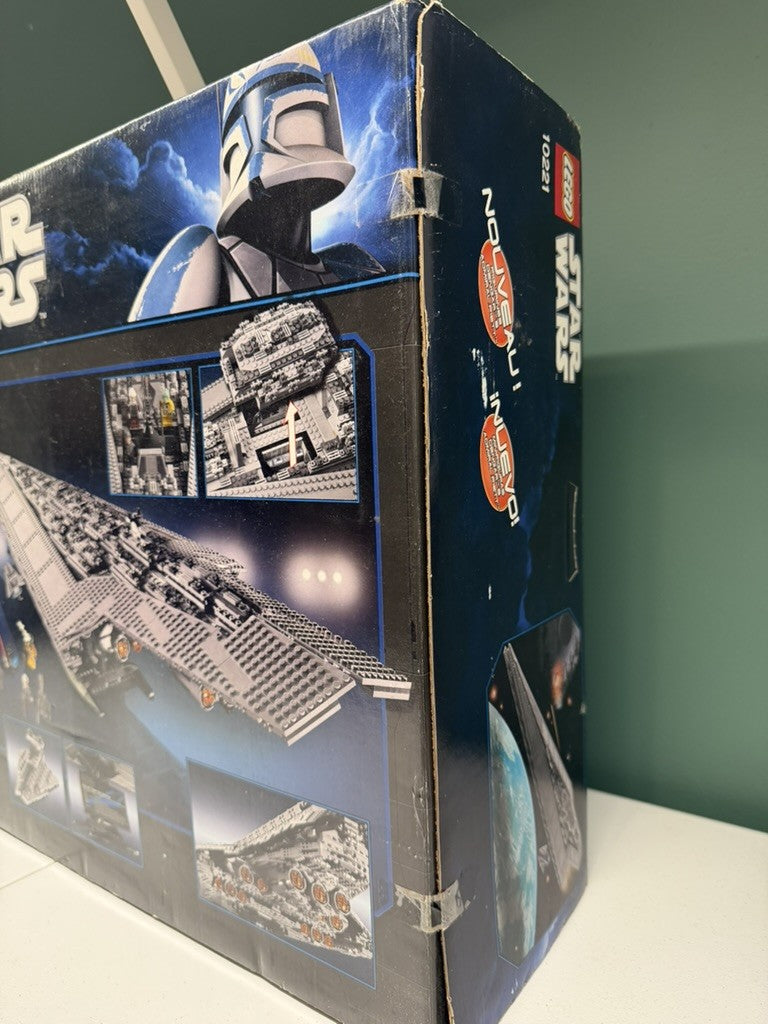 LEGO Star Wars Super Star Destroyer UCS 10221 New In Sealed Box Good Condition