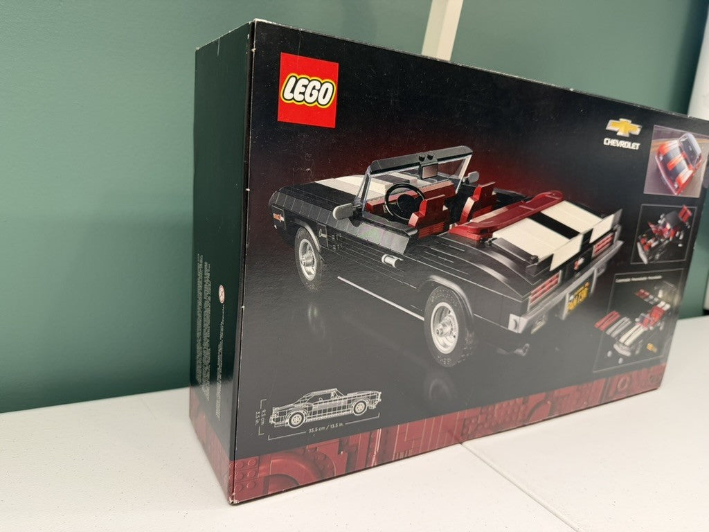 LEGO Icons Chevrolet Camaro Z28 10304 NISB Excellent Condition