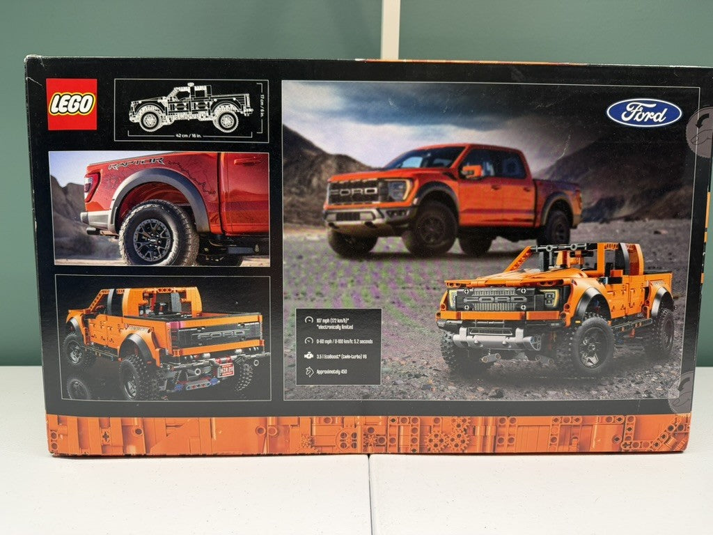 LEGO Technic Ford F-150 Raptor 42126 New In Sealed Box Great Condition