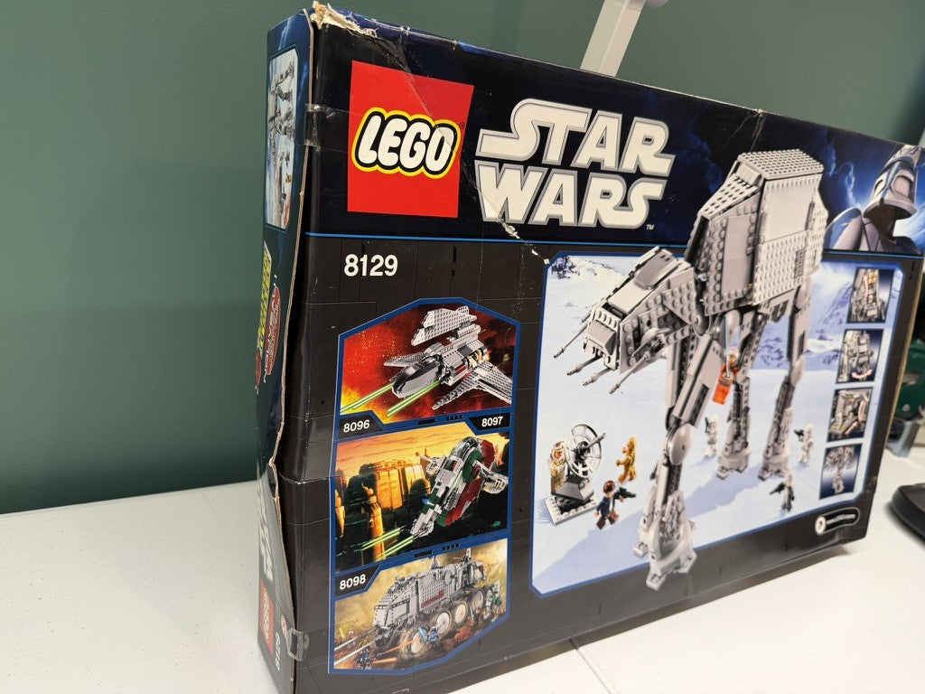 LEGO Star Wars Episode V AT-AT Walker 8129