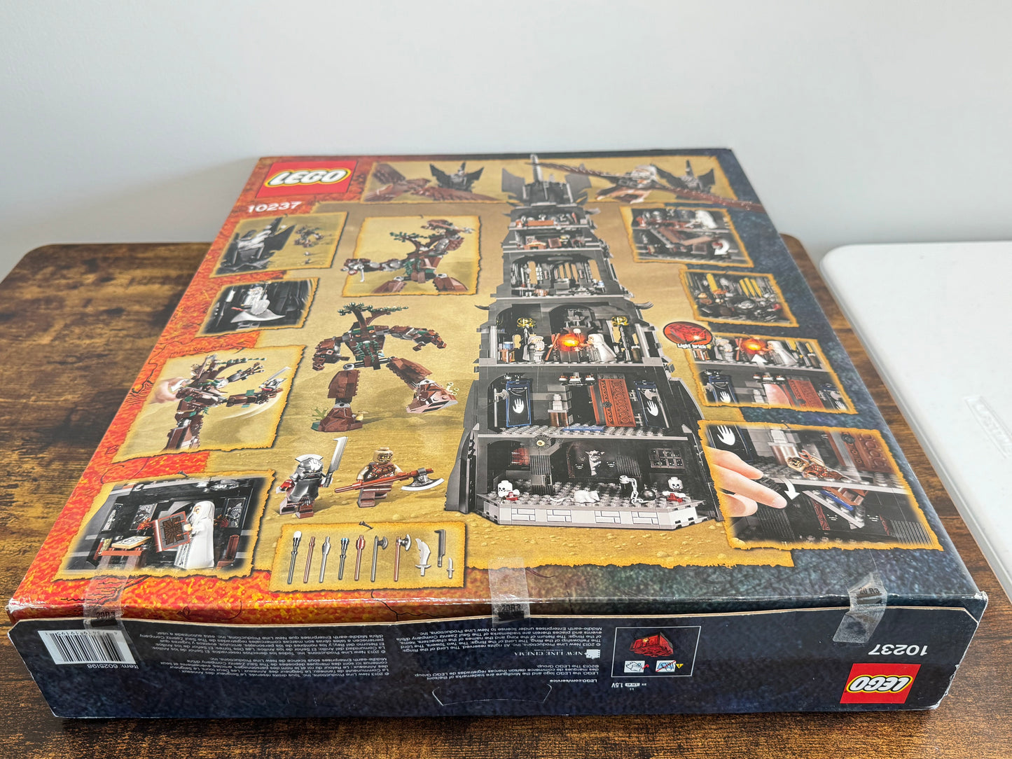 LEGO Lord of the Rings The Tower of Orthanc Factory Sealed