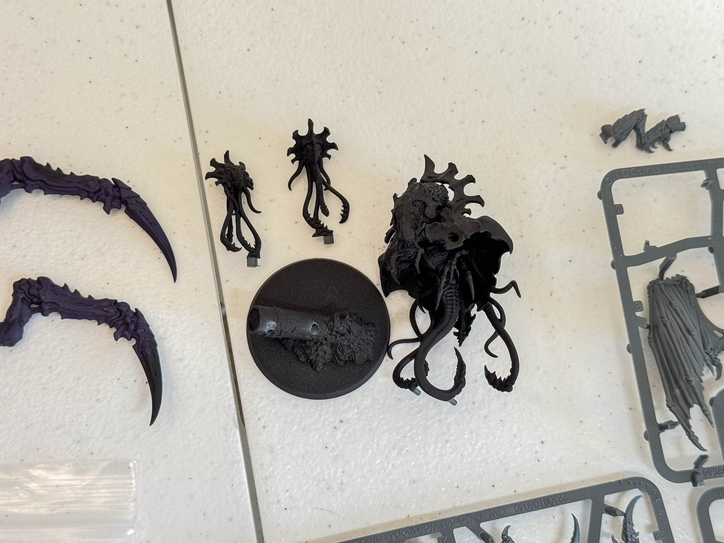 Tyranids Leviathan Half Warhammer 40K Games Workshop Partially Assembled No Neurogaunts / Barbgaunts