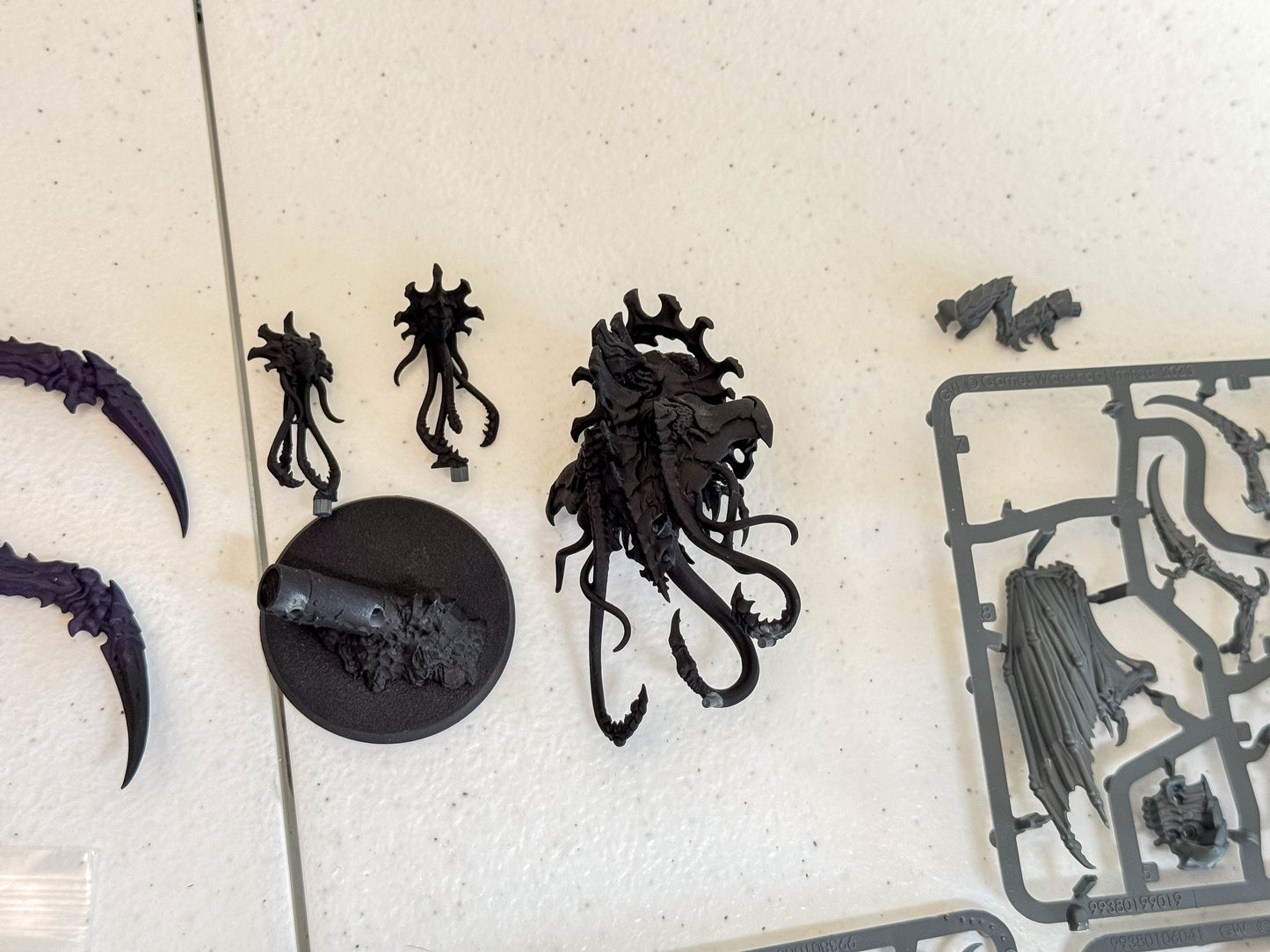 Tyranids Leviathan Half Warhammer 40K Games Workshop Partially Assembled No Neurogaunts / Barbgaunts