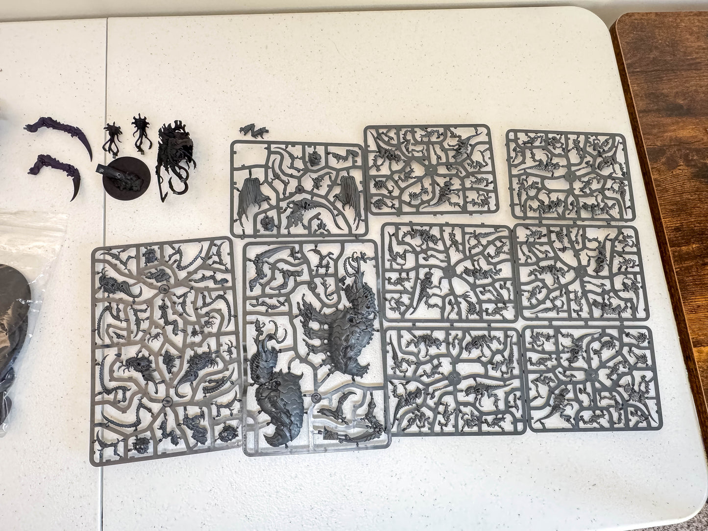 Tyranids Leviathan Half Warhammer 40K Games Workshop Partially Assembled No Neurogaunts / Barbgaunts