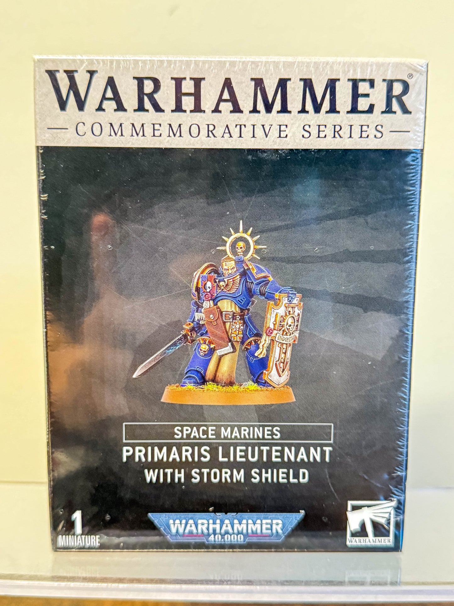 Primaris Lieutenant With Storm Shield Commemorative Series Warhammer 40k
