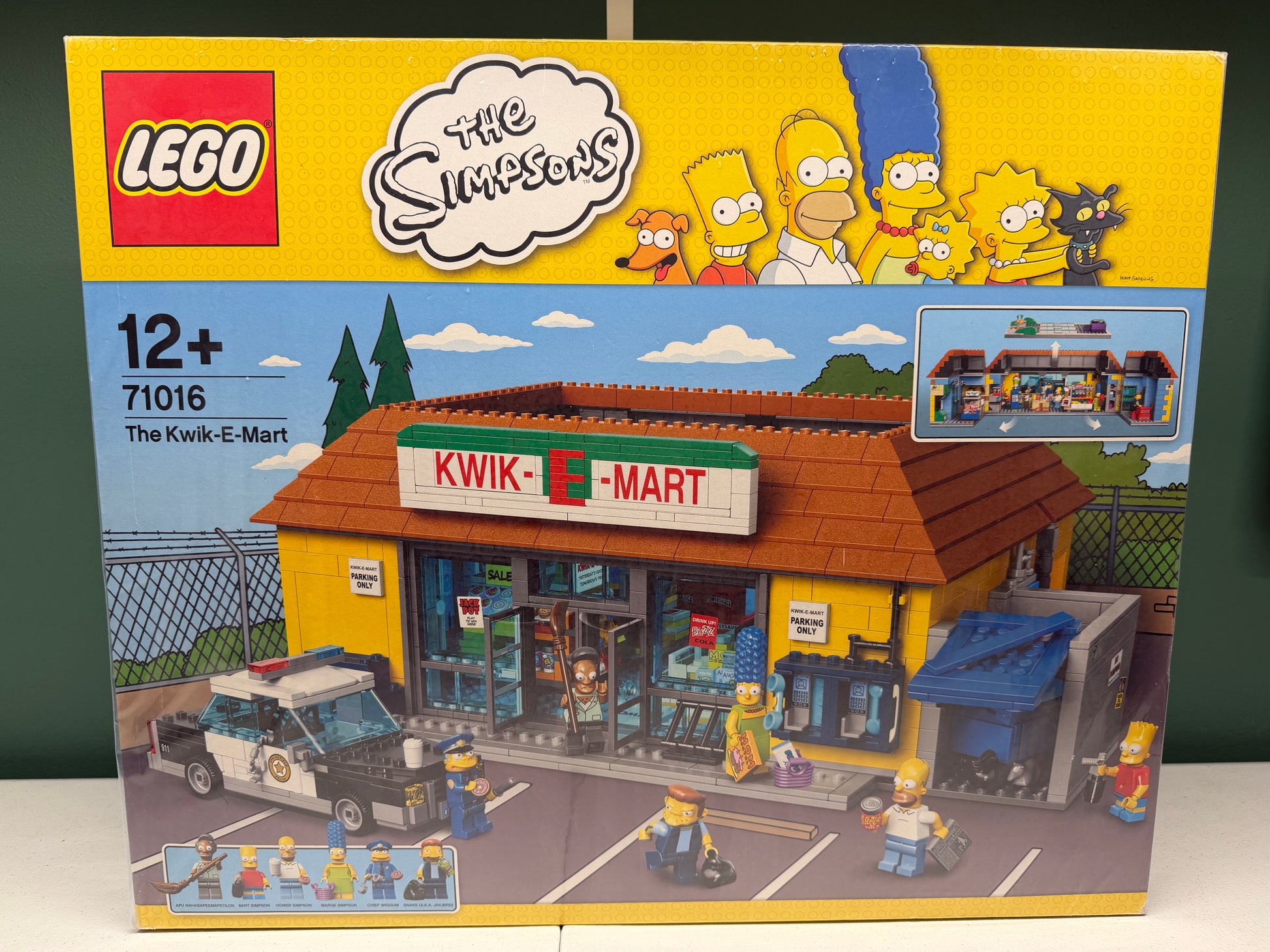 LEGO The Simpsons The Kwik-E-Mart 71016 New In Sealed Box Great Condition #A