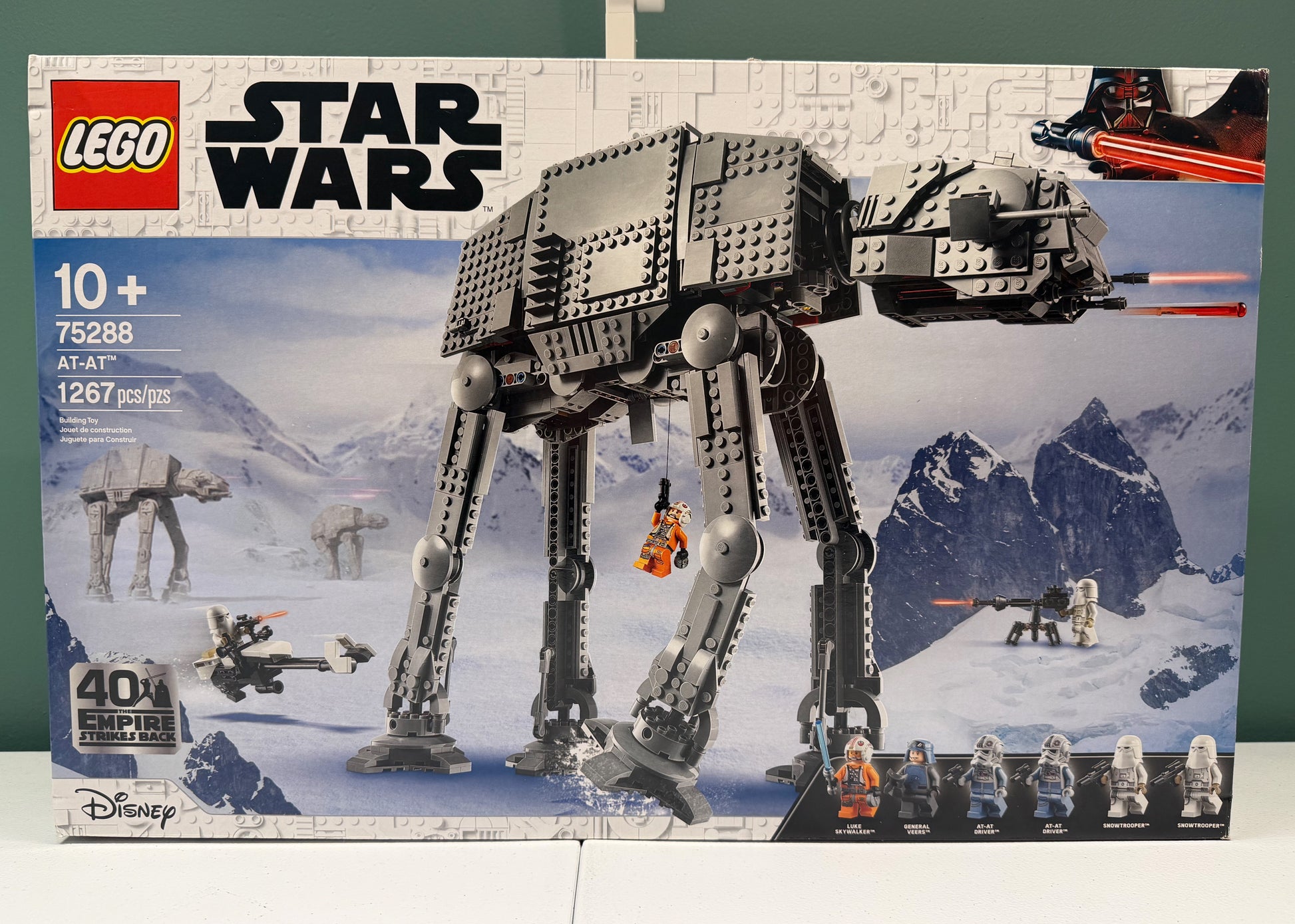 LEGO Star Wars AT-AT 75288 New In Sealed Box Great Condition
