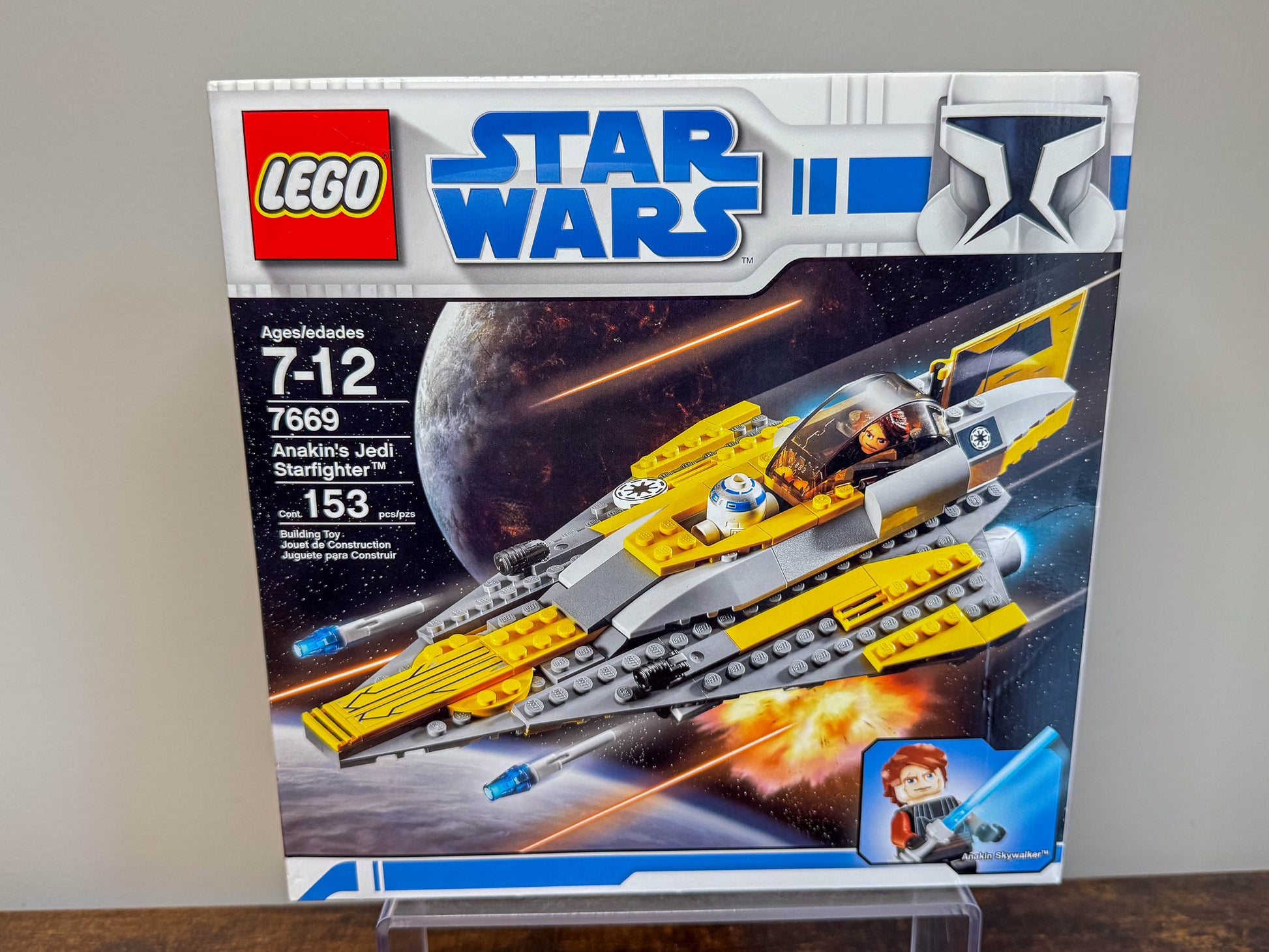 LEGO Star Wars The Clone Wars Anakin's Jedi Starfighter 7669 New Factory Sealed