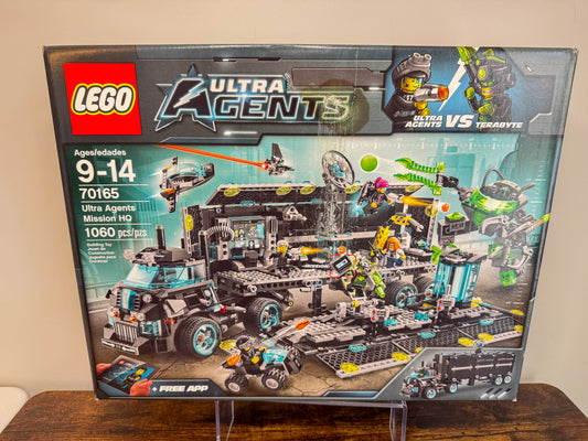 LEGO Ultra Agents Ultra Agents Mission HQ 70165 Factory Sealed