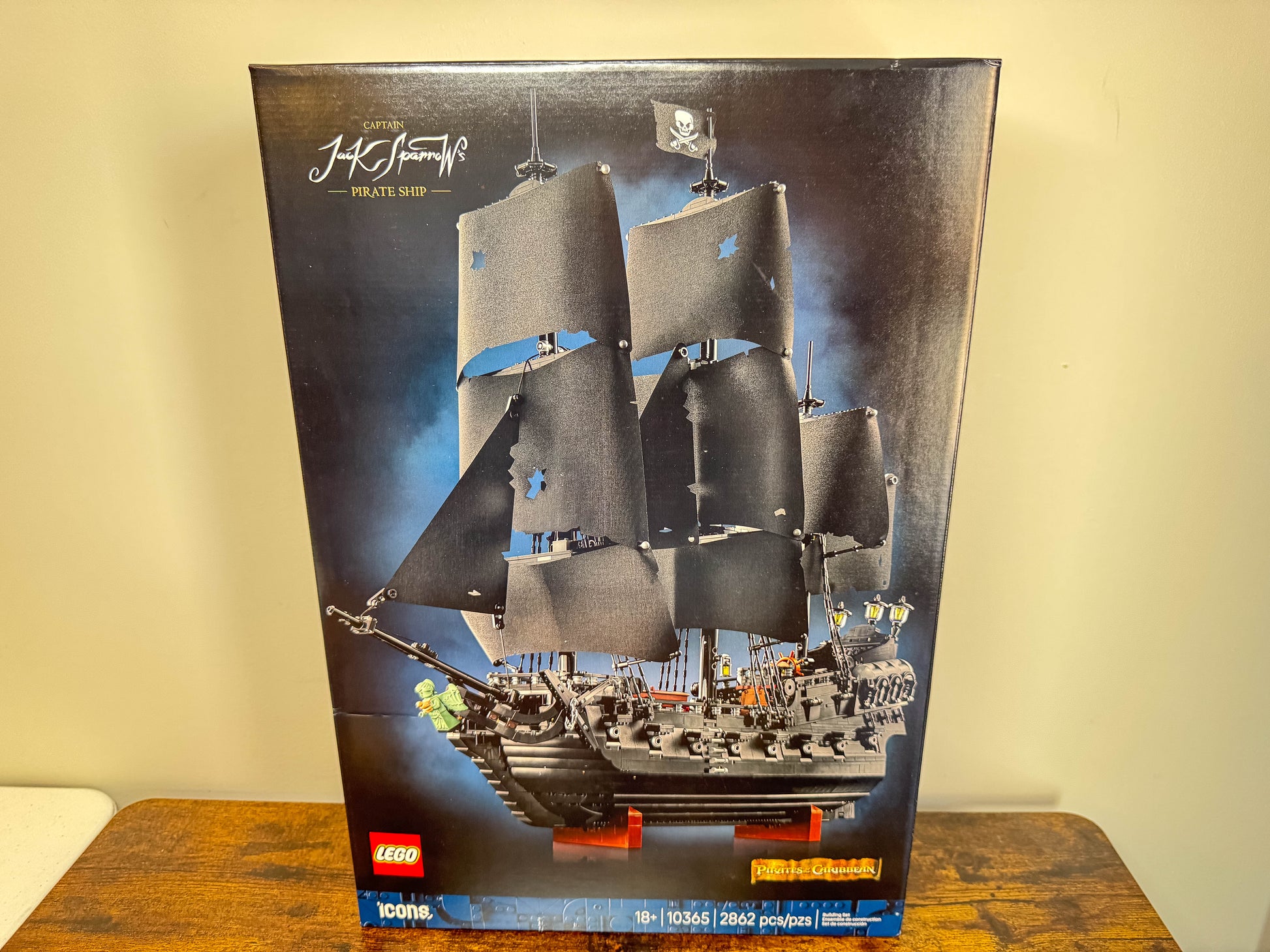 LEGO Icons Pirates of the Caribbean Captain Jack Sparrow's Pirate Ship 10365 Unit #253