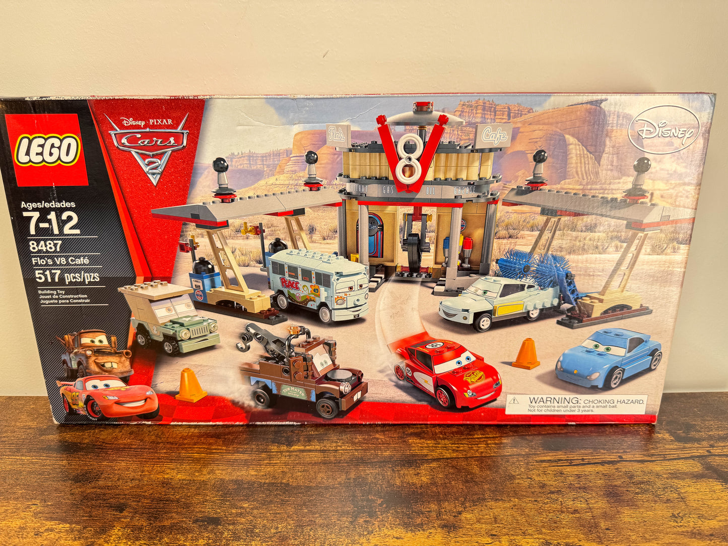 LEGO Cars Flo's V8 Cafe 8487 Factory Sealed Unit #246