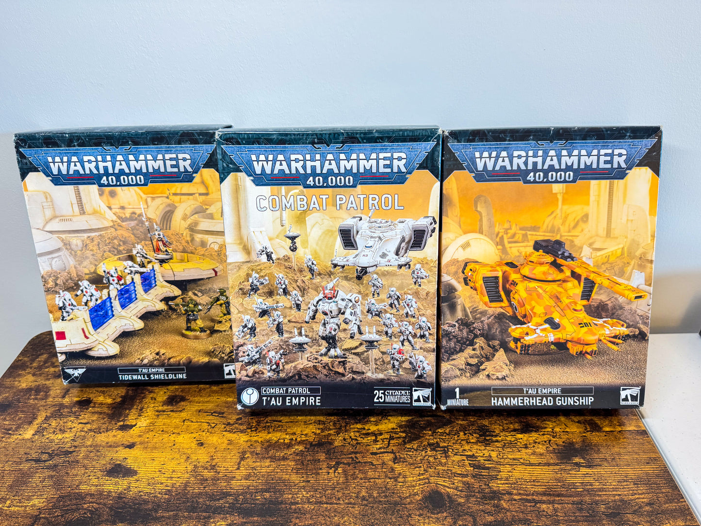 Tau Combat Patrol + Hammerhead Gunship + Tidewall Shieldline Tau Lot Unit #412