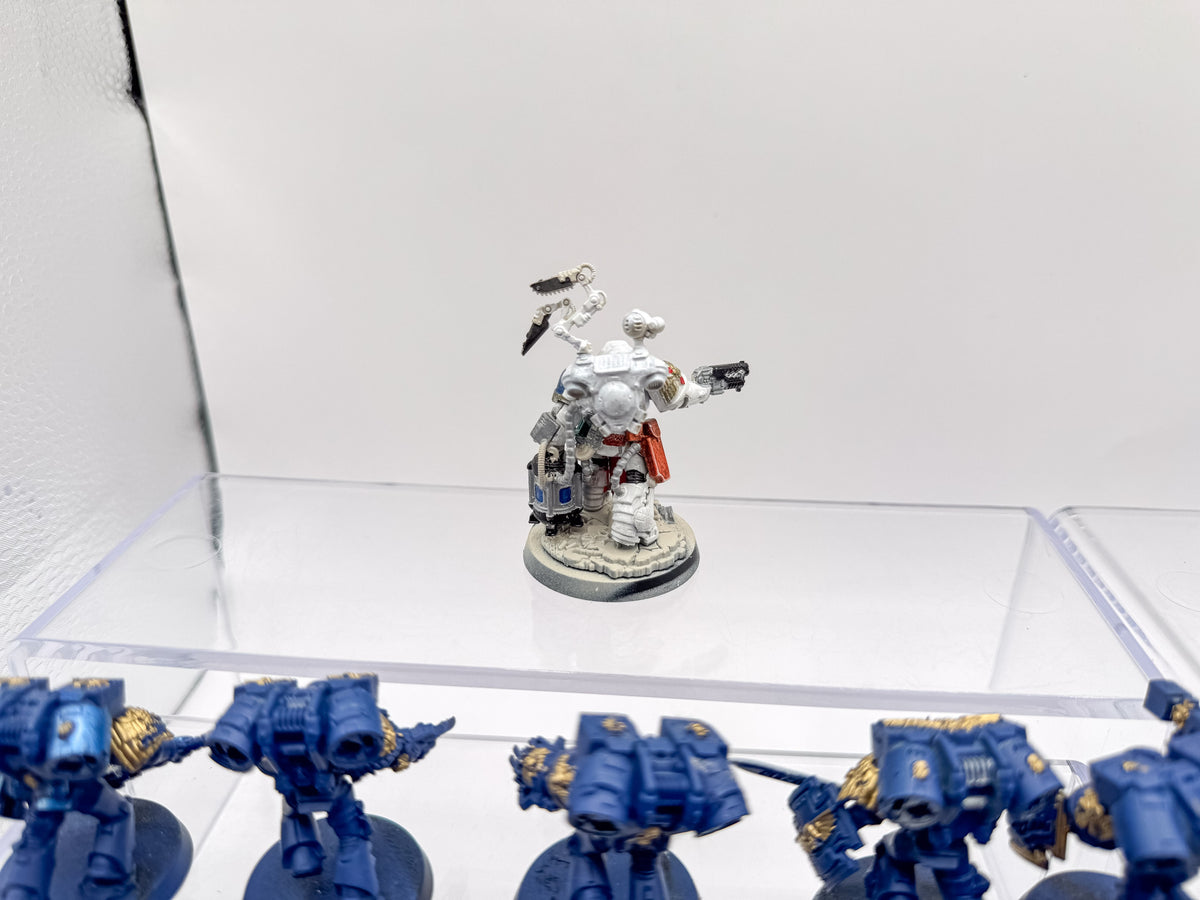 Lieutenant with Combi-weapon Space Marines Army Lot Warhammer 40K Games Workshop Unit #562