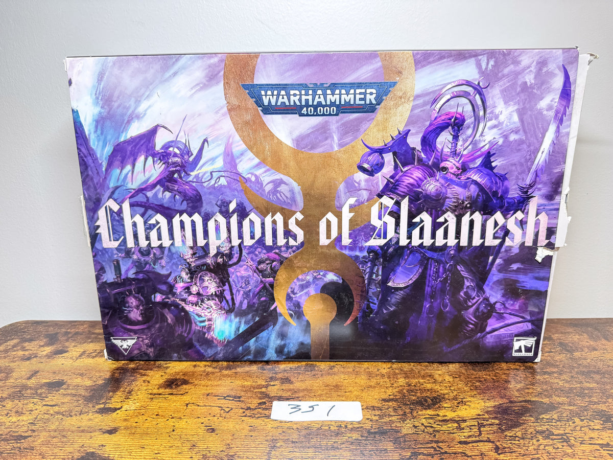Champions of Slaanesh Emperor's Children Warhammer 40K Games Workshop Unit #351