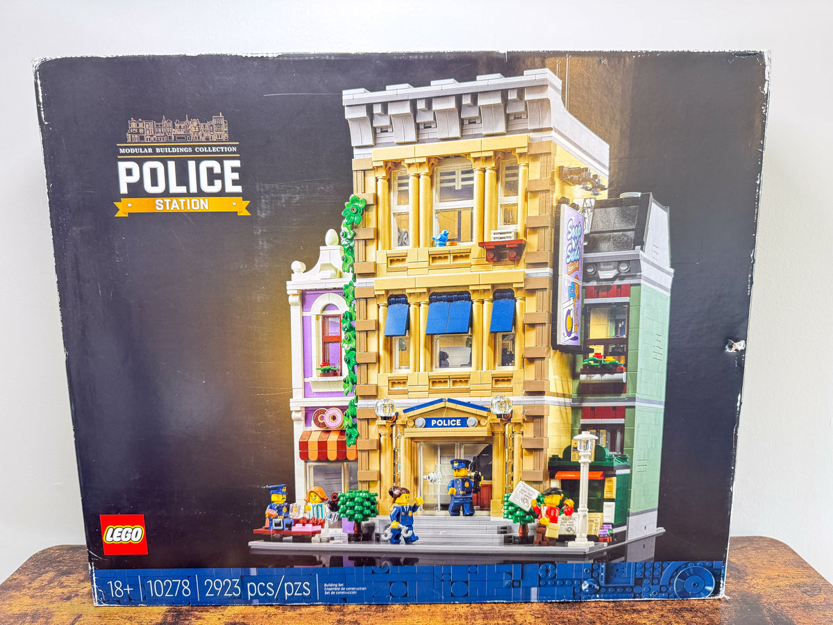 LEGO Icons Modular Buildings Police Station 10278 Factory Sealed Unit #537