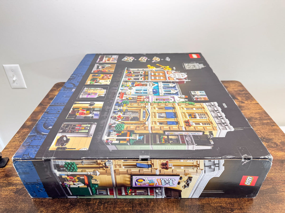 LEGO Icons Modular Buildings Police Station 10278 Factory Sealed Unit #537