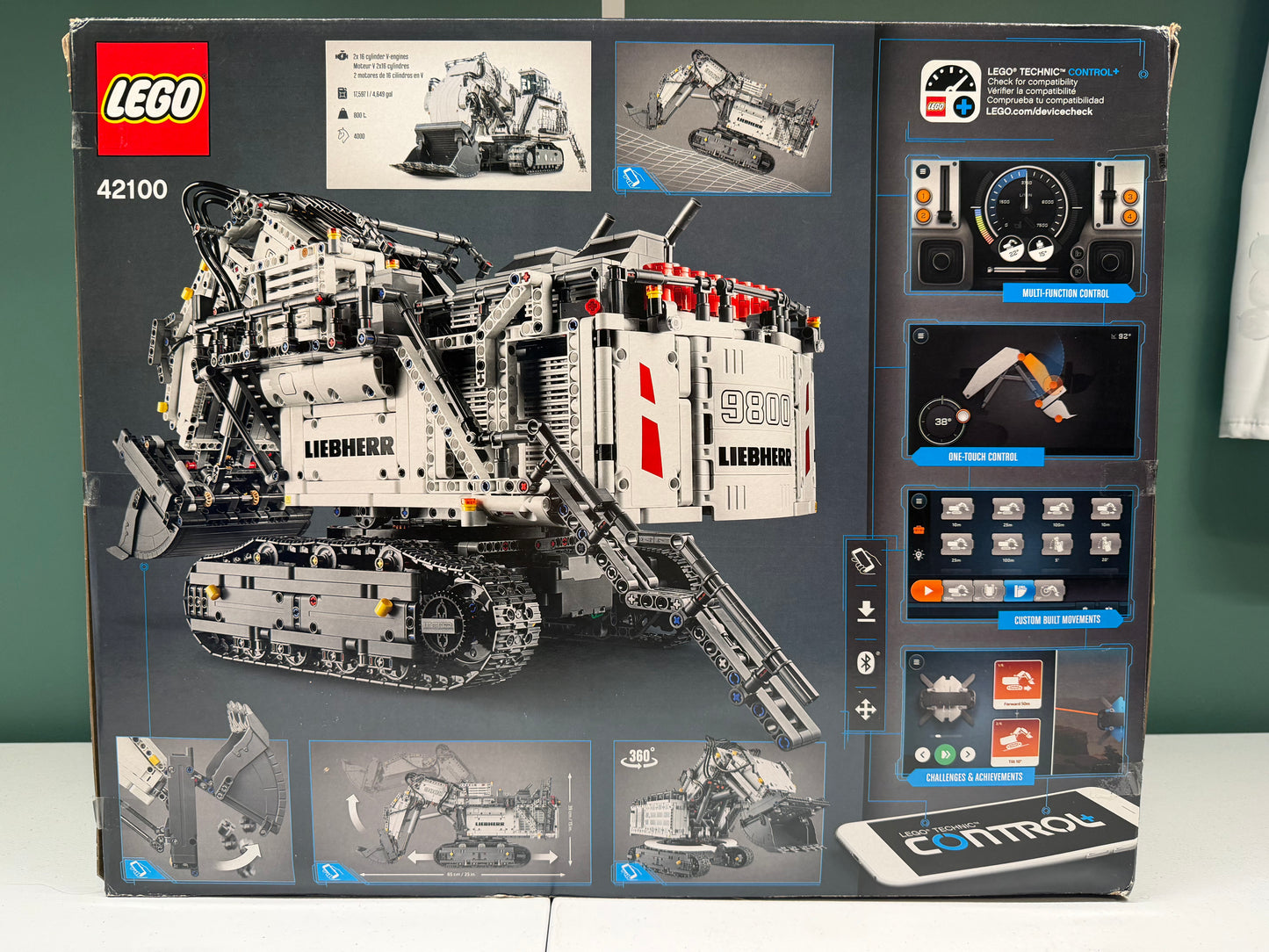 LEGO Technic Liebherr R 9800 42100 New In Sealed Box Good Condition