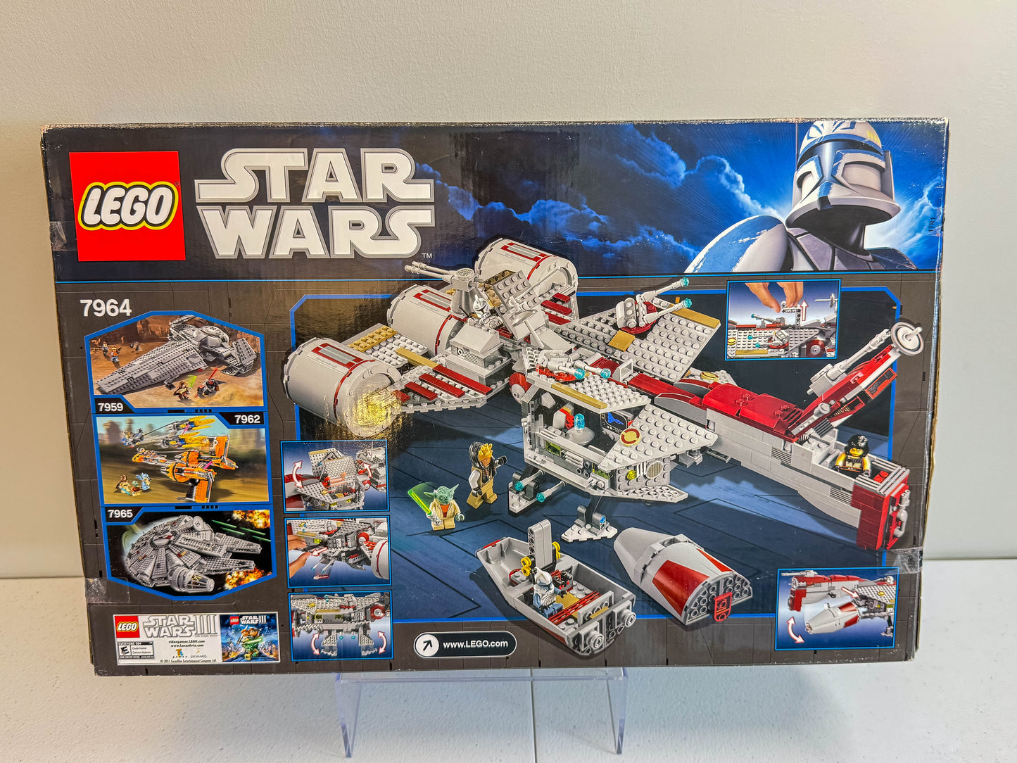 LEGO Star Wars The Clone Wars Republic Frigate 7964 New Sealed