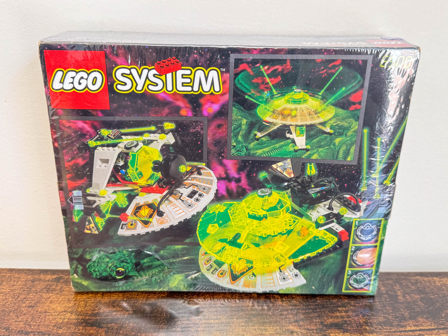 LEGO Space UFO Cyber Saucer 6900 Factory Sealed Unit #278