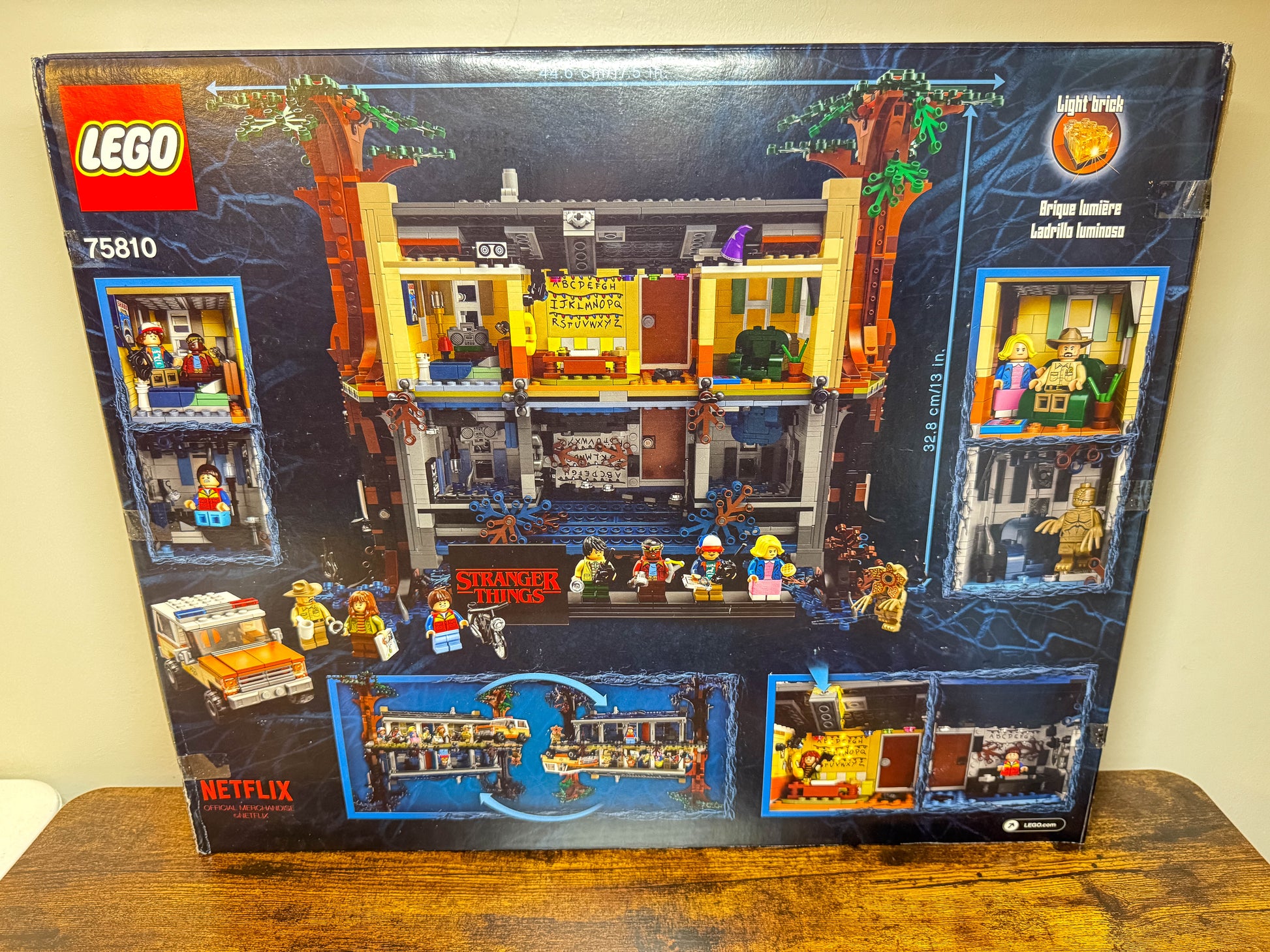 LEGO Stranger Things The Upside Down 75810 Factory Sealed Unit #261