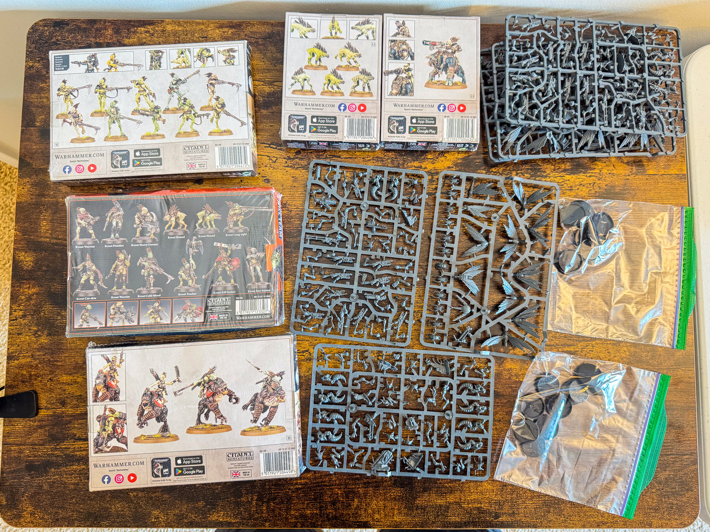 Carnivores + Farstalker Kinband + Vespid + Krootox Hounds / Rampagers / Riders Unit #413