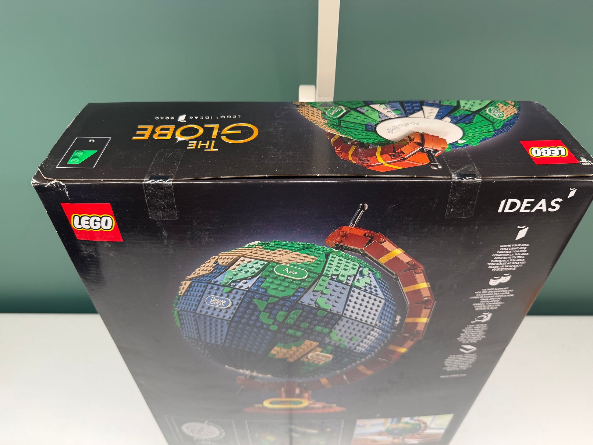 LEGO Ideas The Globe 21332 New In Factory Sealed Box Good Condition! #D