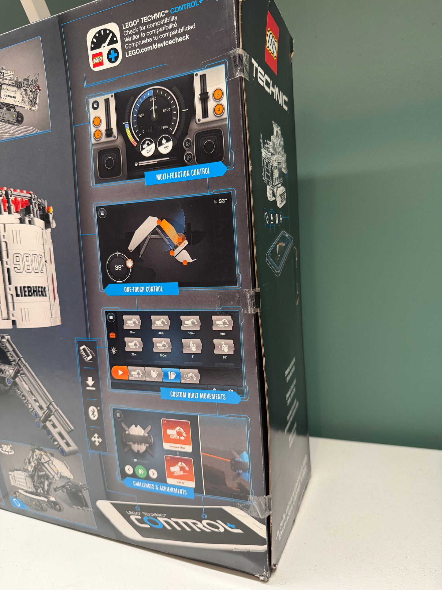 LEGO Technic Liebherr R 9800 42100 New In Sealed Box Good Condition