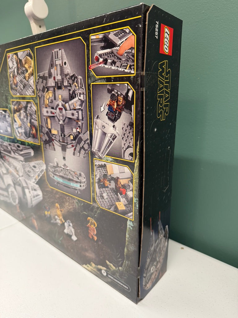 LEGO Star Wars Millennium Falcon 75257 New In Sealed Box Mint Condition!