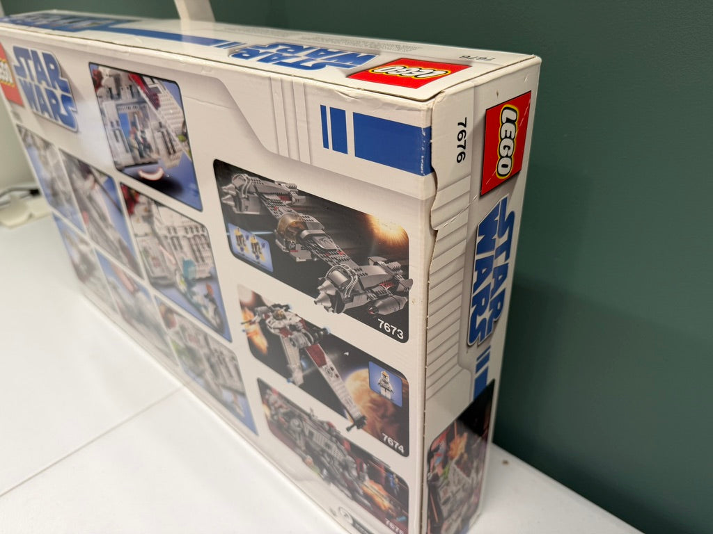 LEGO Republic Attack Gunship 7676 New In Sealed Box Great Condition!