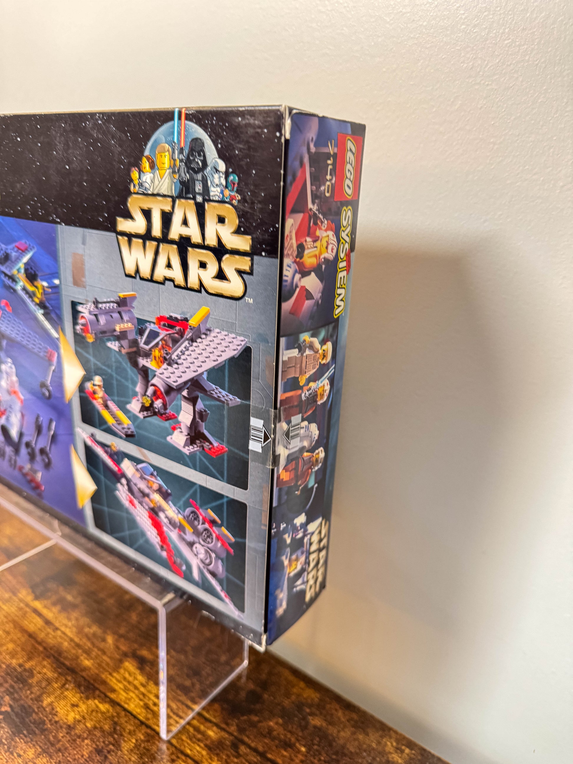 LEGO Star Wars Episode IV X-Wing Fighter 7140 Factory Sealed