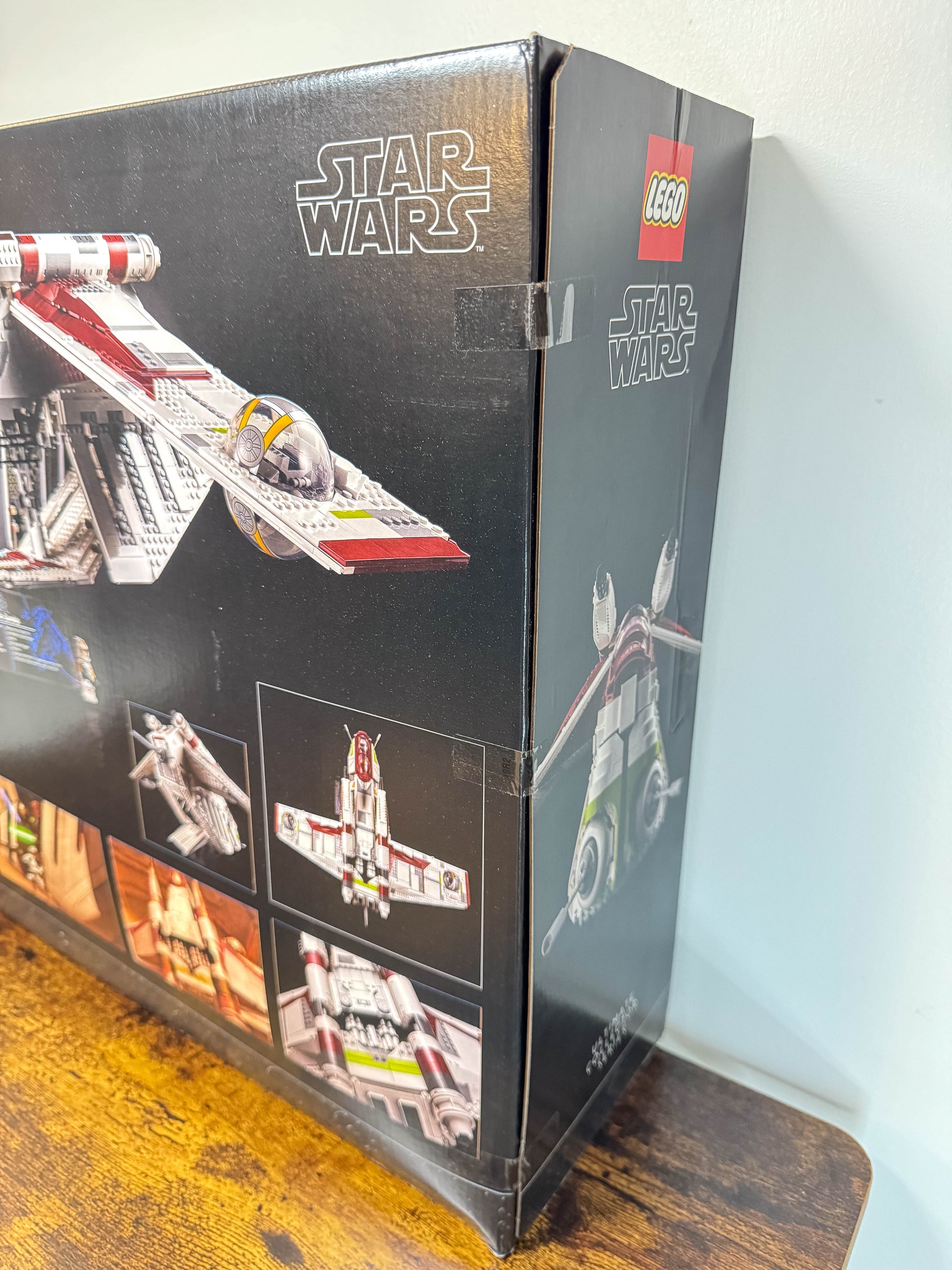 LEGO Star Wars Ultimate Collector Series Republic Gunship 75309 Factory Sealed