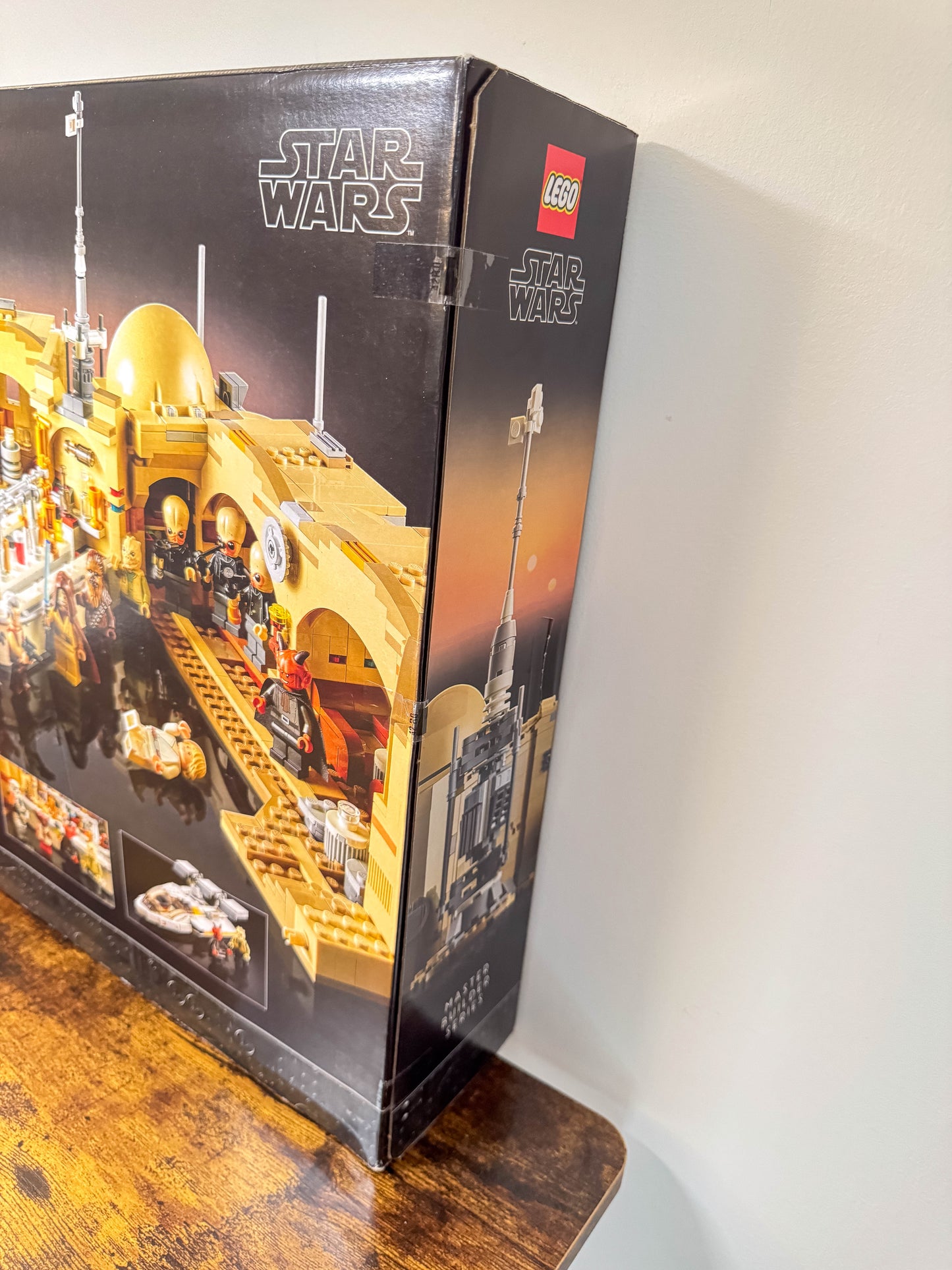 LEGO Star Wars Master Builder Series Mos Eisley Cantina 75290 Factory Sealed Unit #268