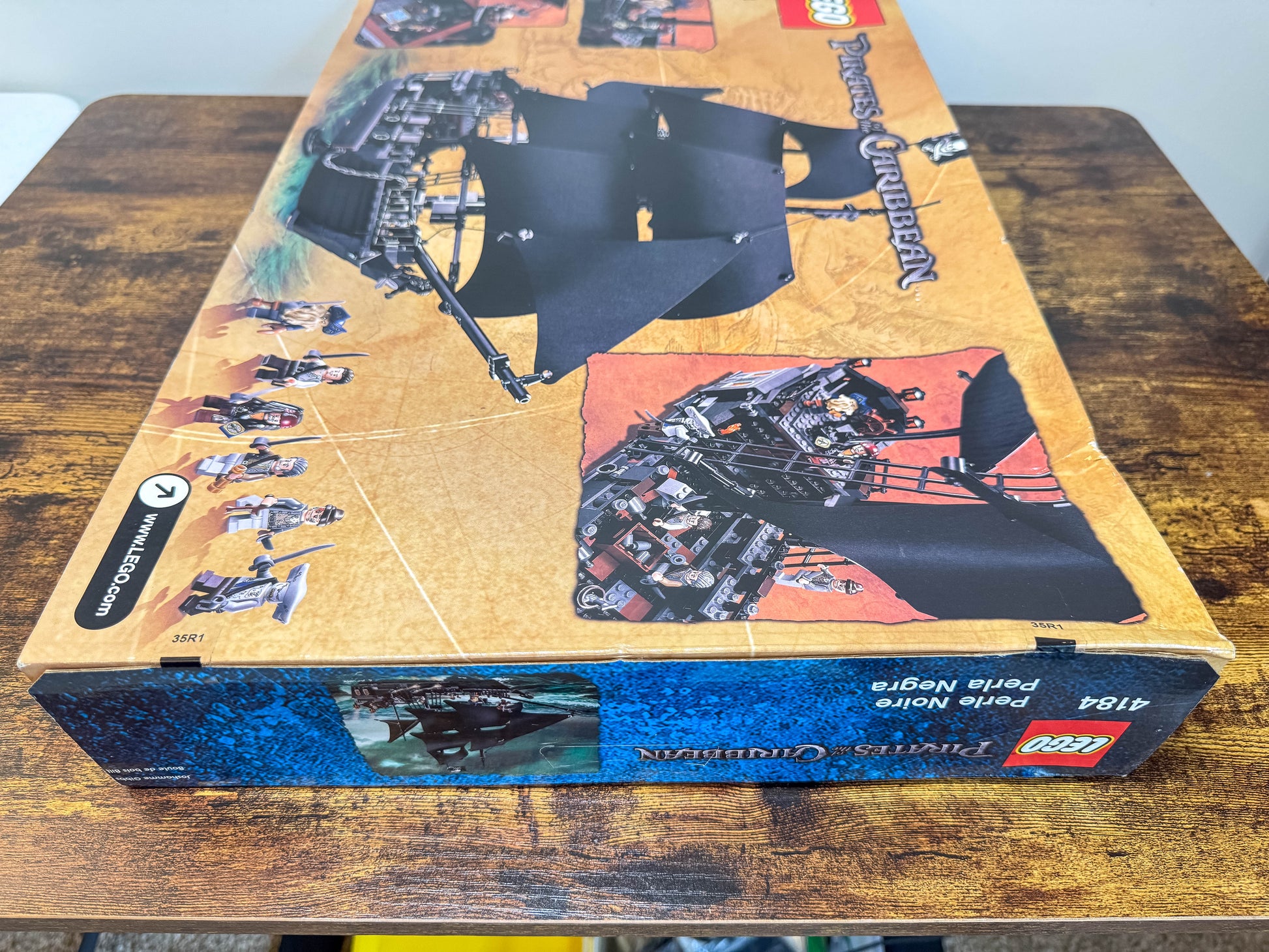 LEGO Pirates of the Caribbean The Black Pearl 4184 Factory Sealed Unit #284