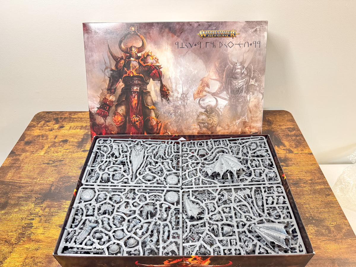 Slaves to Darkness Army Set Age of Sigmar Games Workshop Unit #511