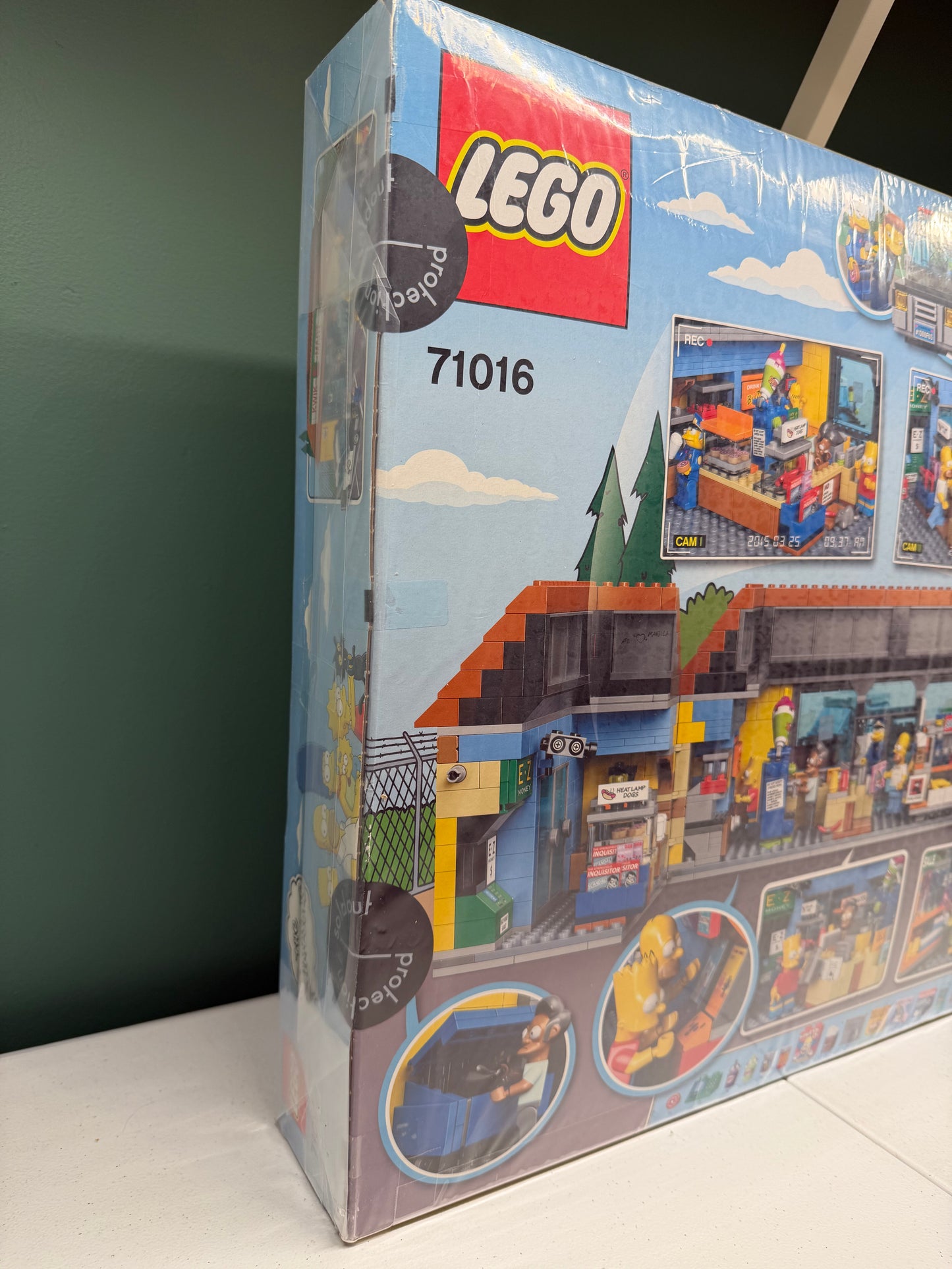 LEGO The Simpsons The Kwik-E-Mart 71016 New In Sealed Box Great Condition #A