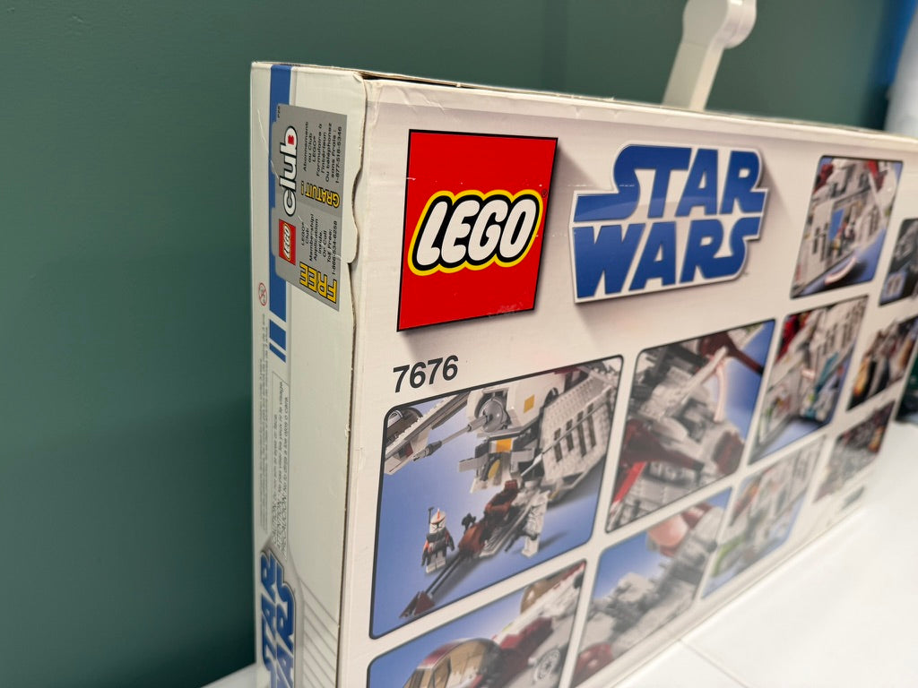 LEGO Republic Attack Gunship 7676 New In Sealed Box Great Condition!