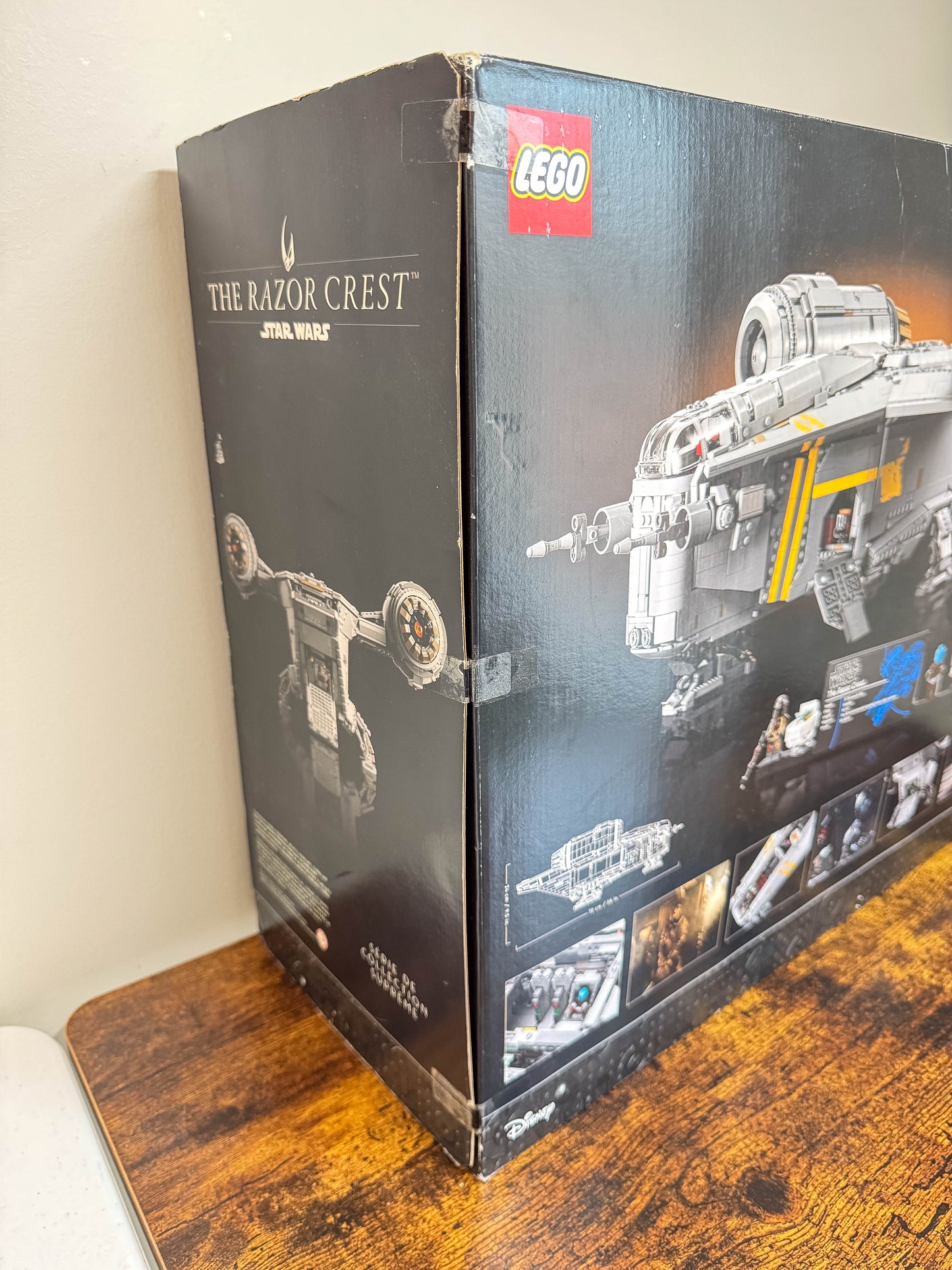 LEGO Star Wars Ultimate Collector Series The Razor Crest 75331 Factory Sealed