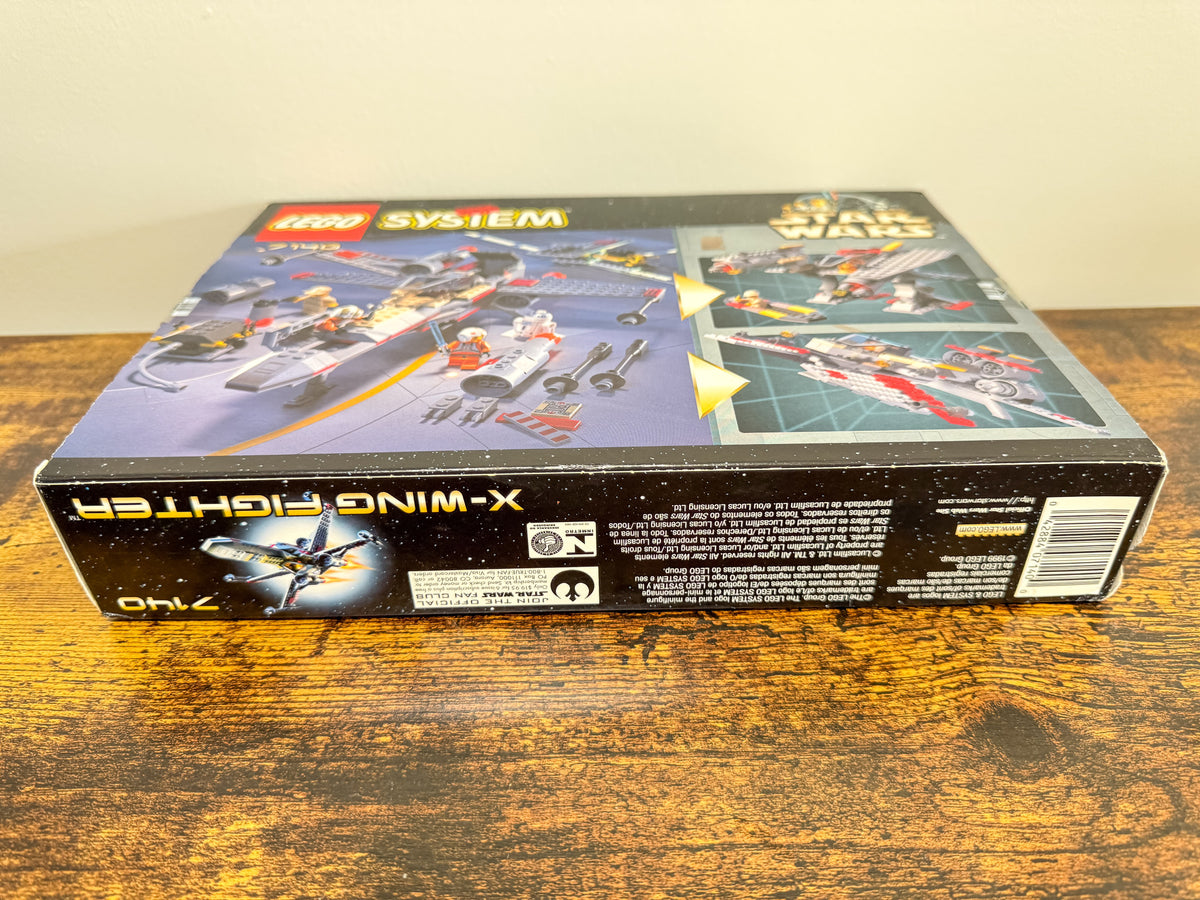 LEGO Star Wars Episode IV X-Wing Fighter 7140 Factory Sealed Unit #402