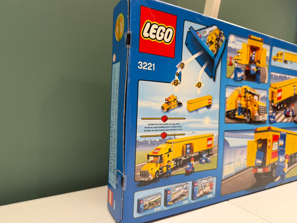 LEGO City LEGO Truck 3221 New In Sealed Box Good Condition!
