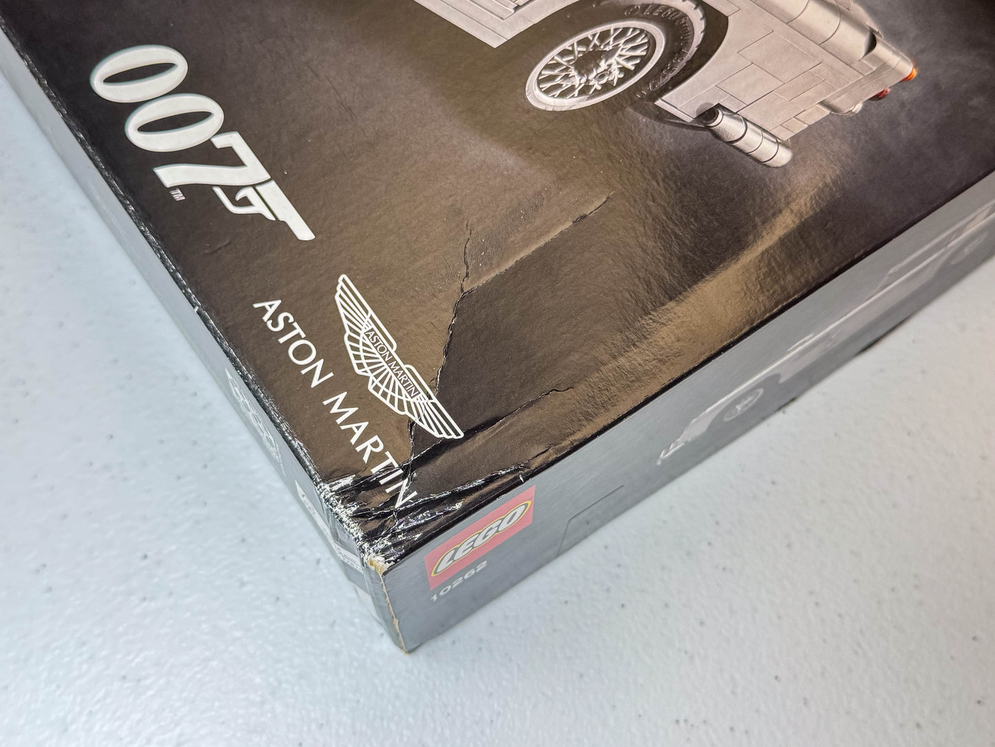 LEGO Icons Vehicles James Bond Aston Martin DB5 10262 Good Condition