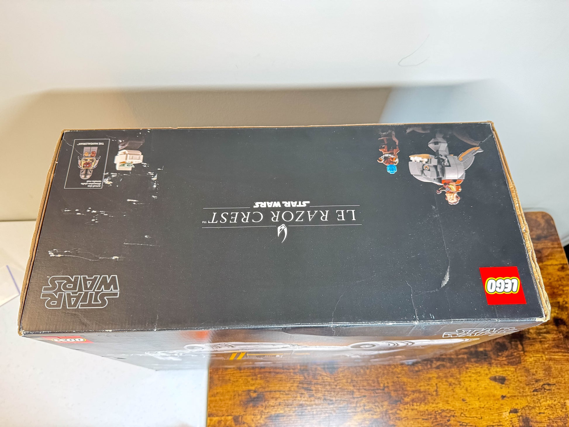 LEGO Star Wars Ultimate Collector Series The Razor Crest 75331 Factory Sealed