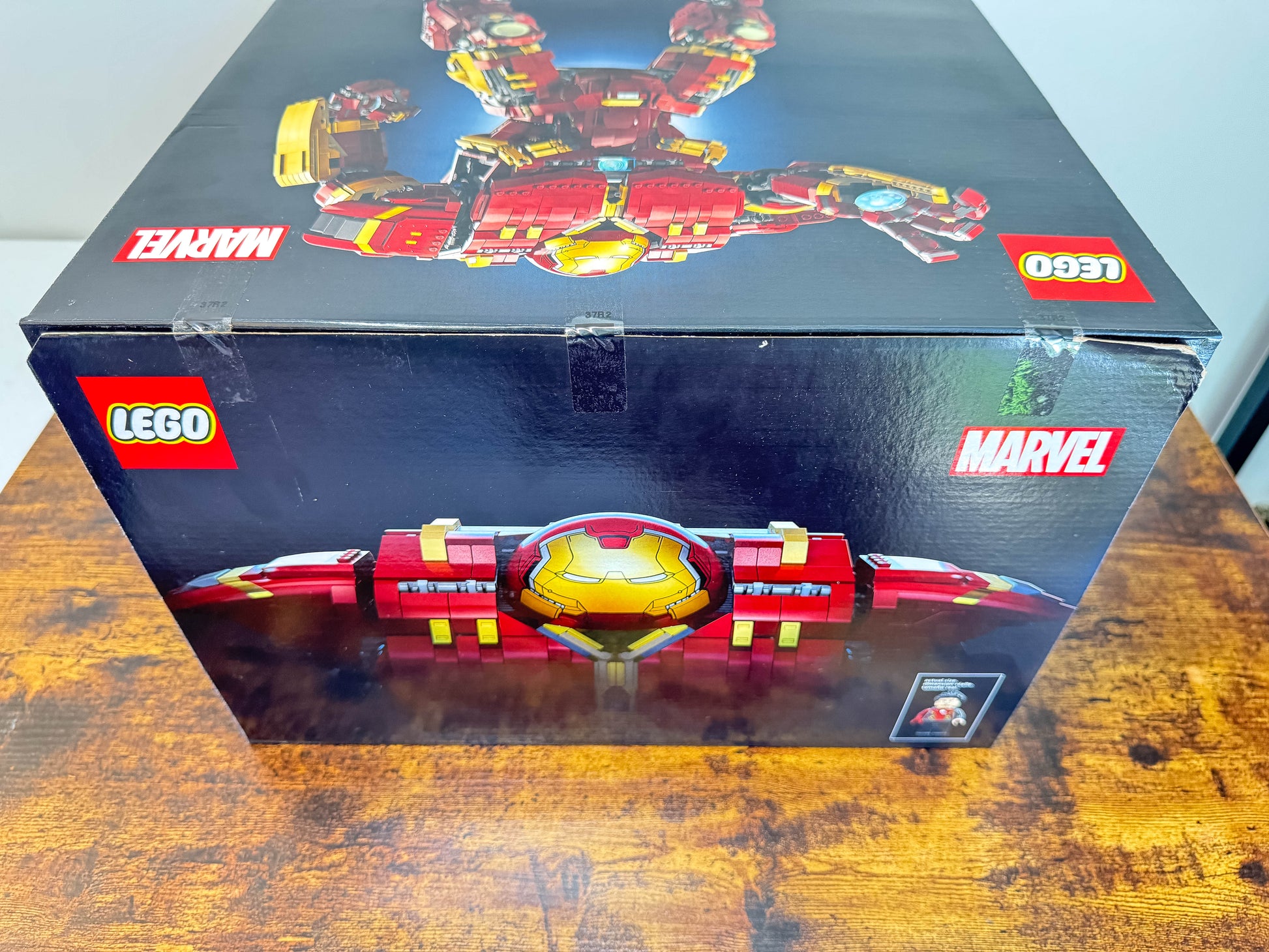 LEGO Marvel Super Heroes Age of Ultron Hulkbuster 76210 Factory Sealed Unit #245