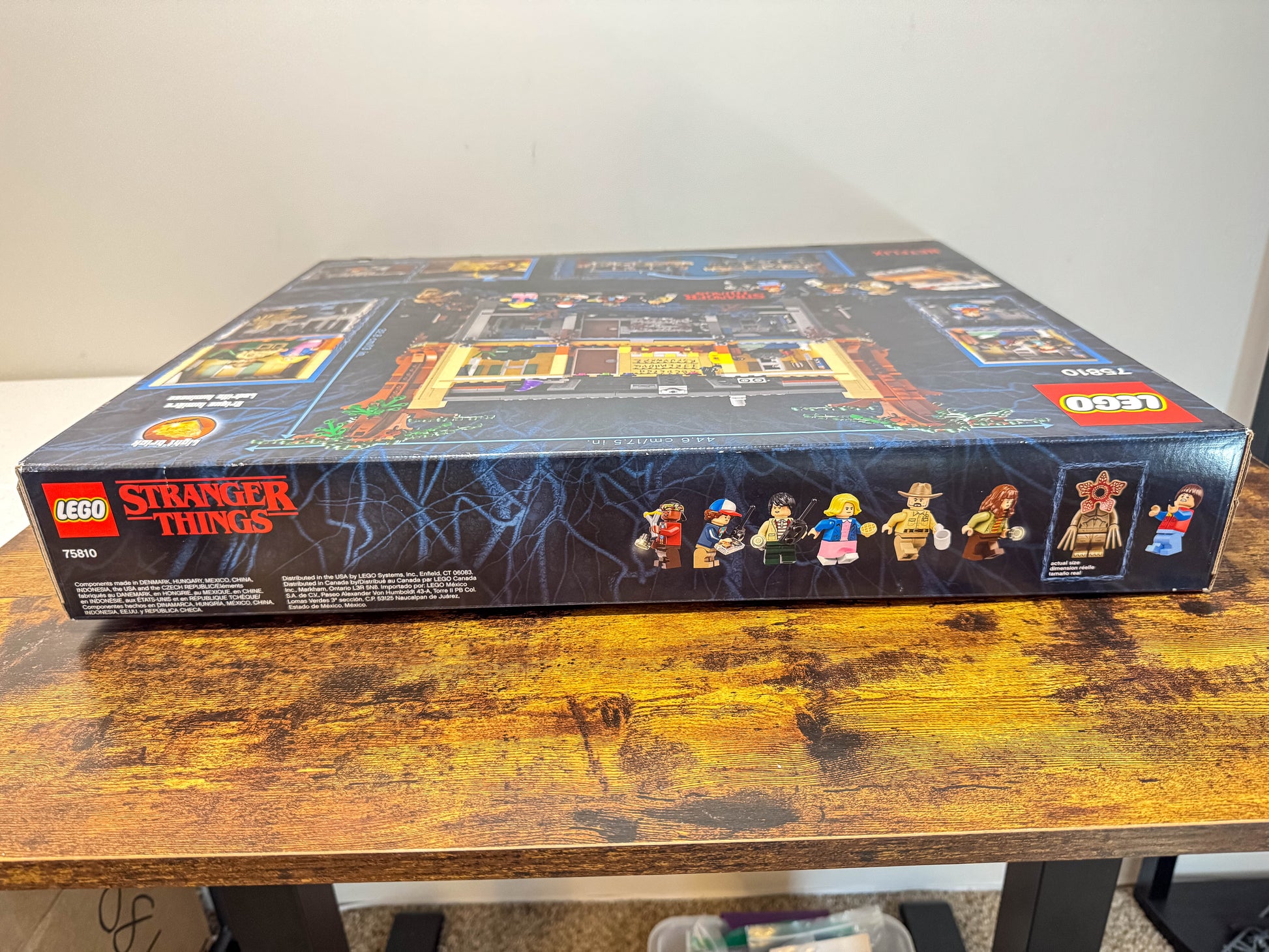 LEGO Stranger Things The Upside Down 75810 Factory Sealed Unit #290