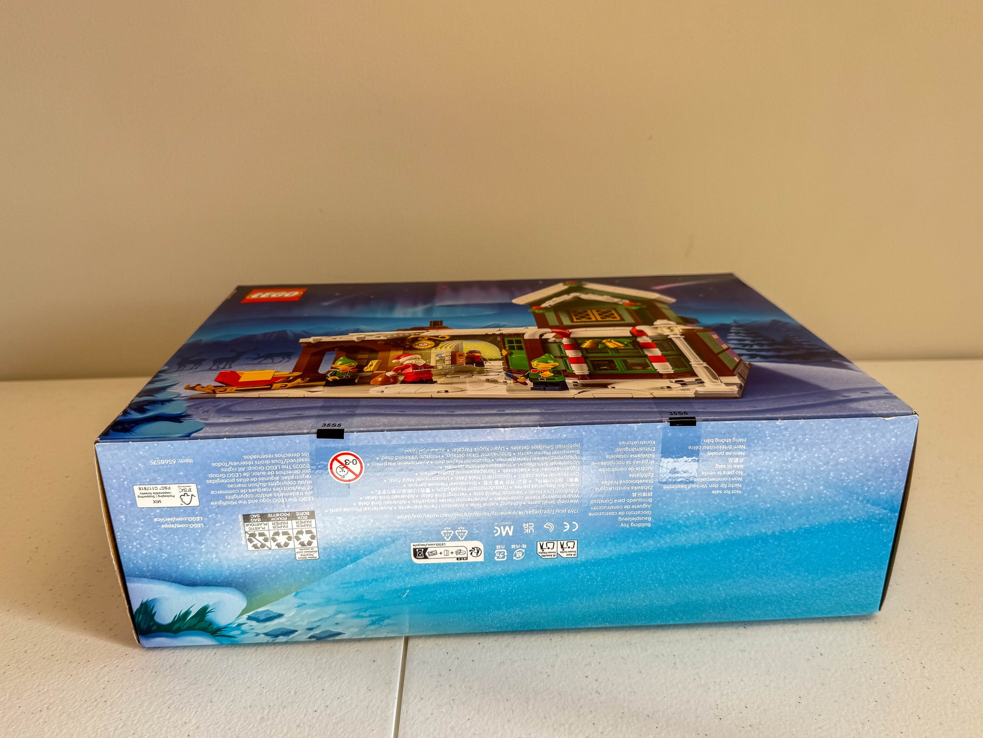 LEGO Exclusive Employee Gift Toy Store 4002025 New Sealed Great Condition