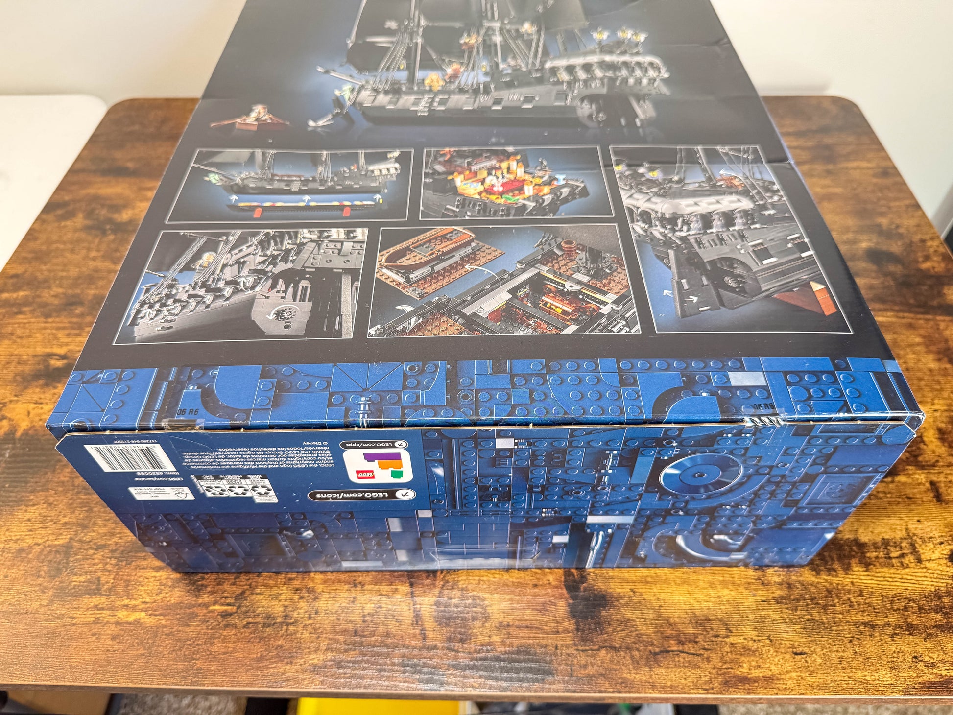 LEGO Icons Pirates of the Caribbean Captain Jack Sparrow's Pirate Ship 10365 Unit #253