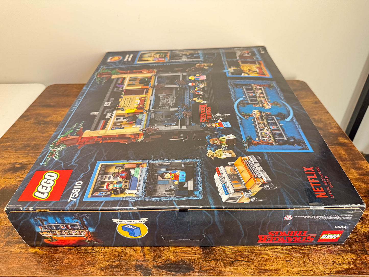 LEGO Stranger Things The Upside Down 75810 Factory Sealed Unit #231