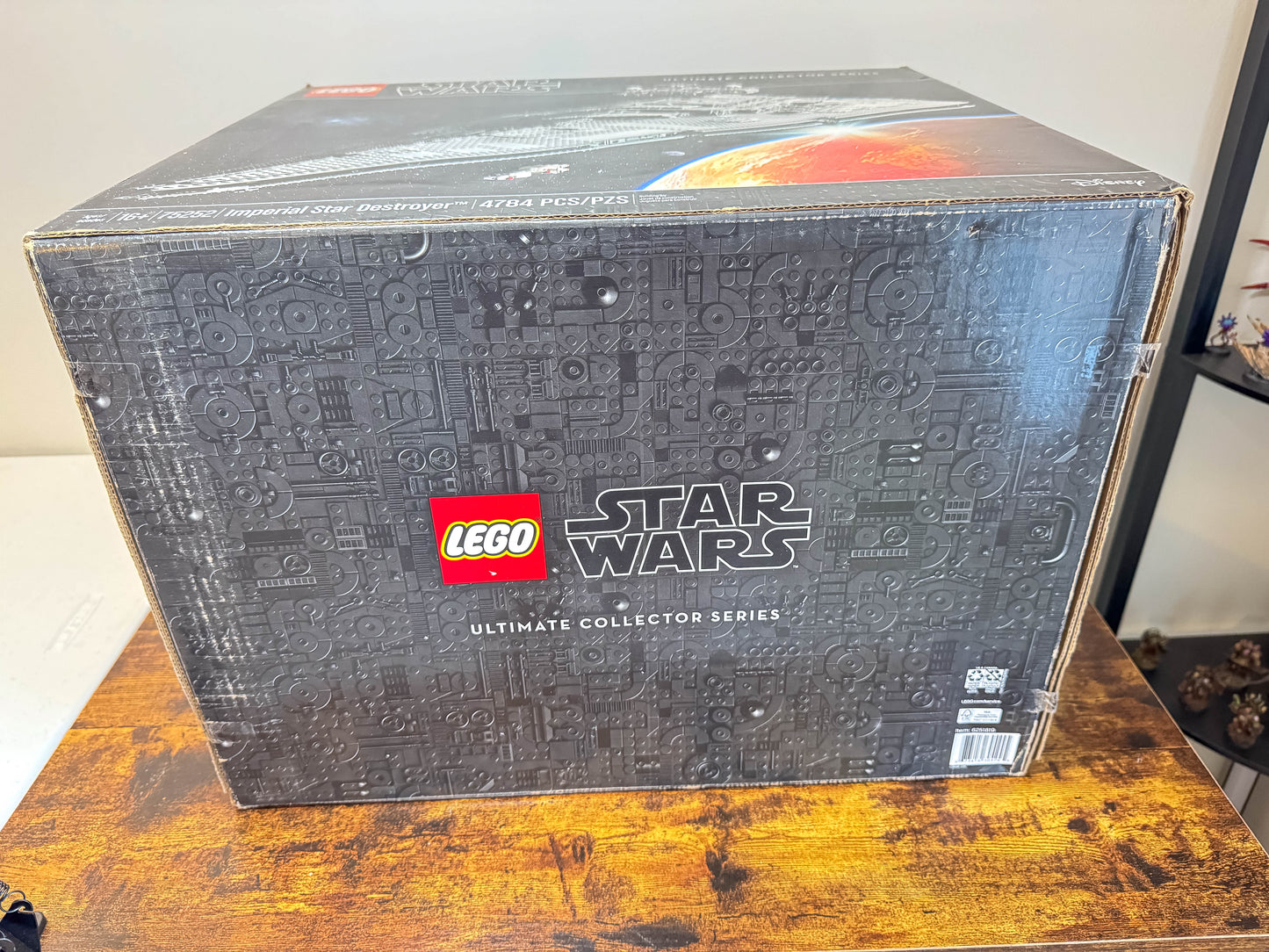 LEGO Star Wars USC Imperial Star Destroyer 75252 Factory Ssealed Unit #276