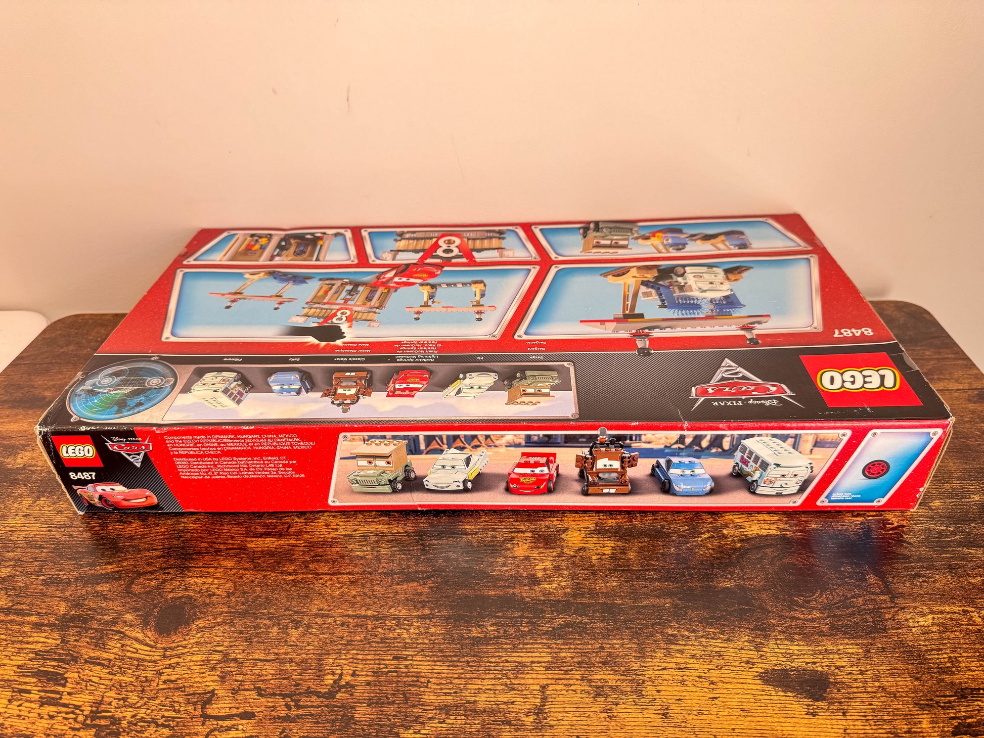 LEGO Cars Flo's V8 Cafe 8487 Factory Sealed Unit #246
